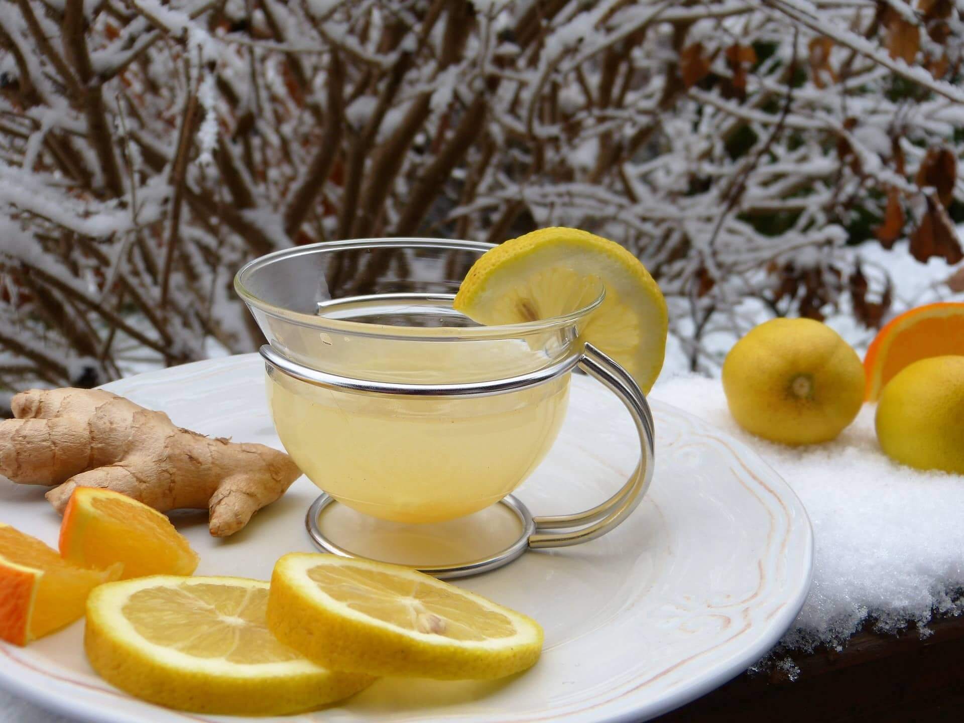 Ginger-shot-with-lemon-and-spices-ginger-shot-benefits