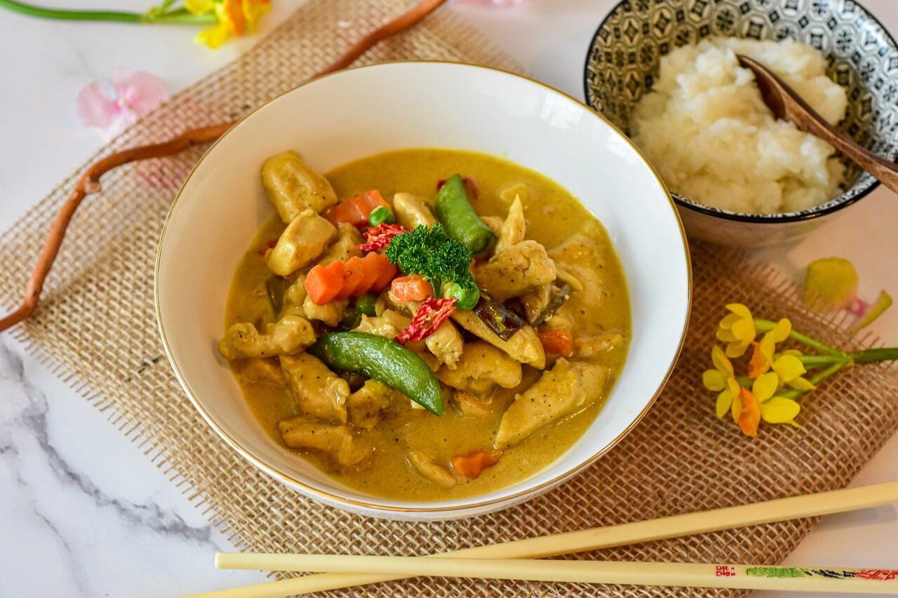 Chicken-curry-bowl.jpg